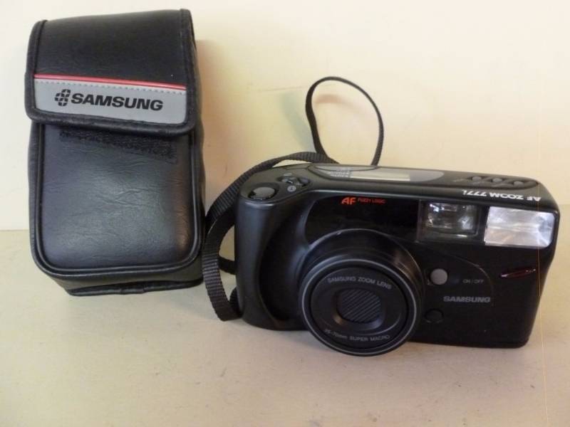 lot 321 image: Camera