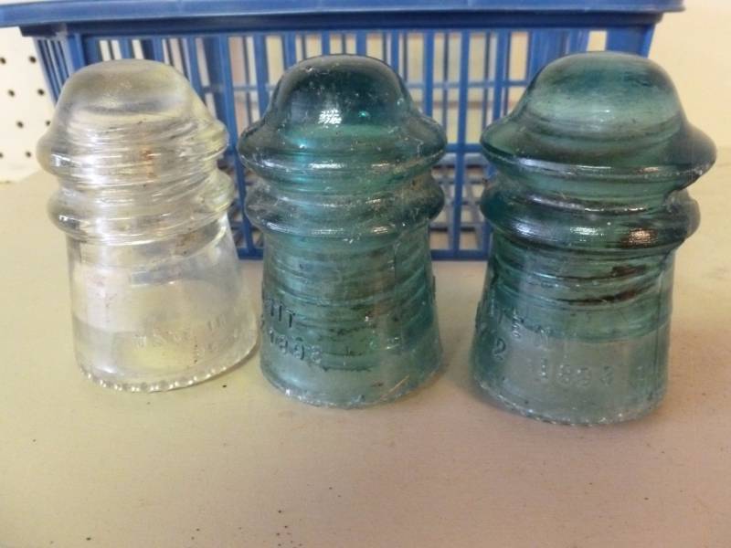 lot 338 image: Antique Insulators