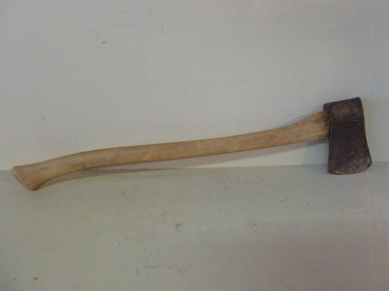lot 357 image: Ax