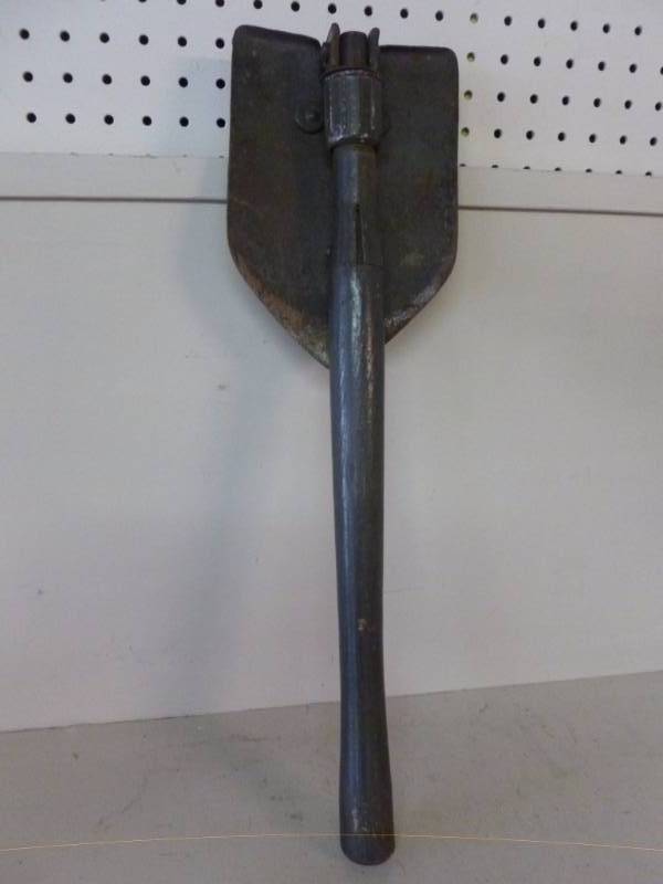 lot 358 image: Vintage Military Shovel