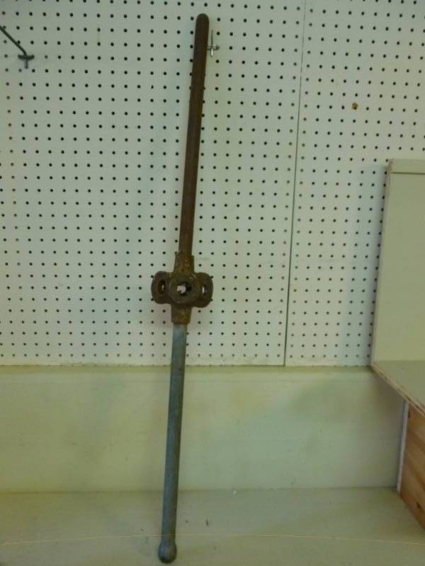 lot 360 image: Ridgid Threading Pipe