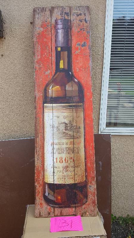 lot 31 image: Wine Bottle Wall Plaque, 60Hx17W, RED new