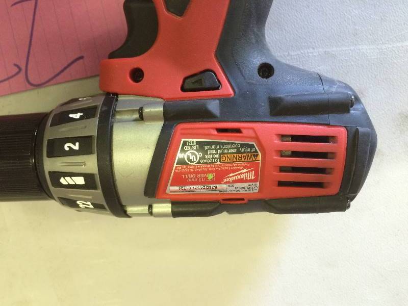 Milwaukee 2601-20 Drill Driver Tool Only Works