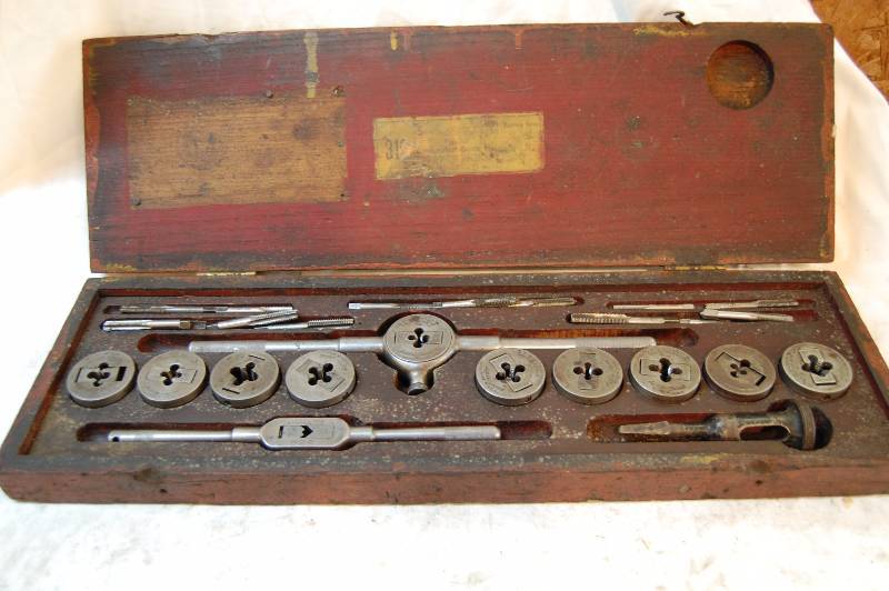 Tap and Die Set