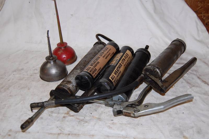 Grease Guns and Oil Cans