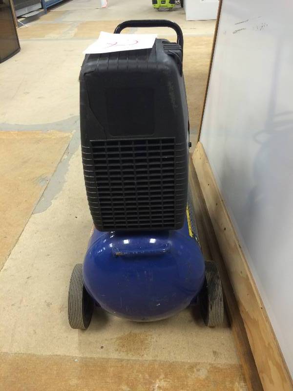 lot 42 image: Campbell Hausfeld 8gal Oil Free Air Compressor