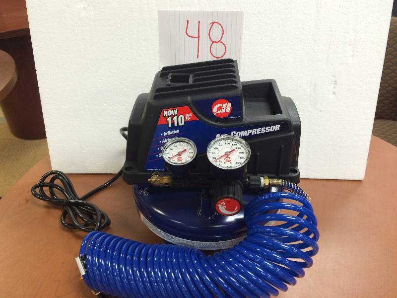 lot 48 image: Campbell Hausfeld 1 gal. Air Compressor with Basic Inflation Kit new