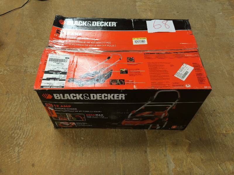 lot 68 image: Black and Decker 17 Corded Mower with Edge Max, EM1700 brand new
