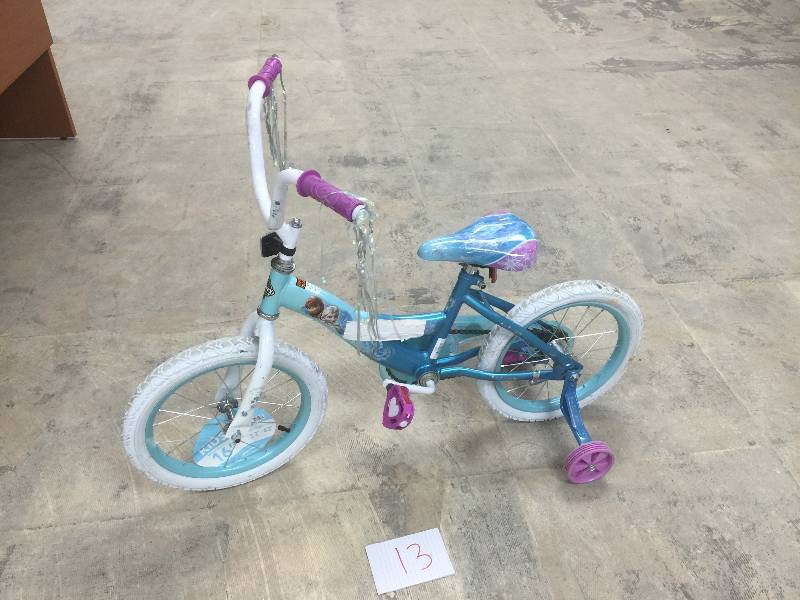 lot 13 image: 16 Huffy Girls Disney Frozen Bike in good conditions