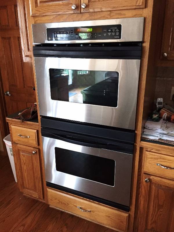 lot 18 image: WOW GE Profile Performance Truetemp Stainless Upper Convection & Lower Traditional Built In Double Wall Ovens 30 Manual httpproducts.geappliances.comappliancegea-specsJT950SASS