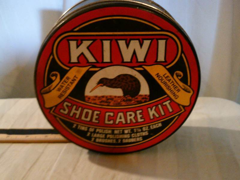 Kiwi shoe shine kit - Promotional from Prevacid