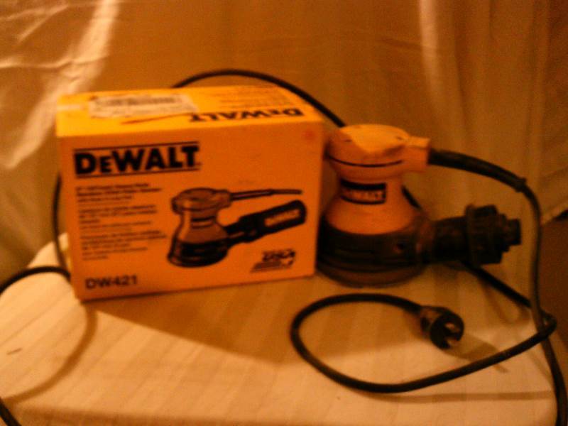 DeWalt Random Orbit Palm Sander