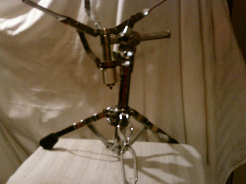 DW Drum stand