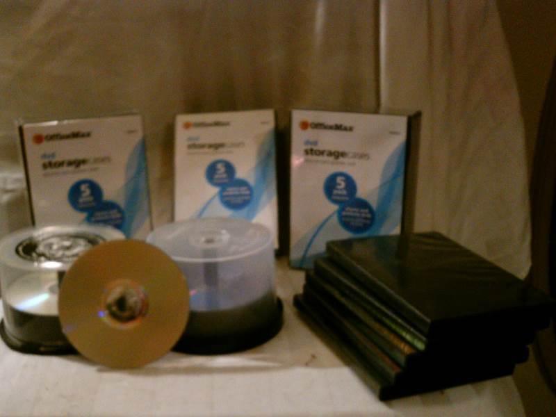 Memorex Lightscribe DVD-R (43) with Storage Case (20)