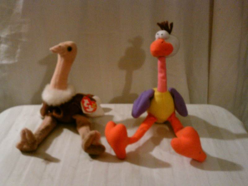 Ostrich stuffed toys (2) Beany Baby Ty Tag
