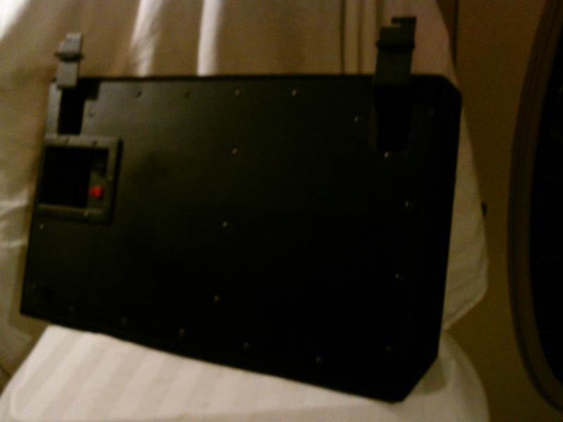 Speakers (lot of 2)