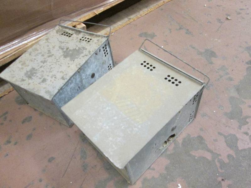 2 Commercial rodent traps...