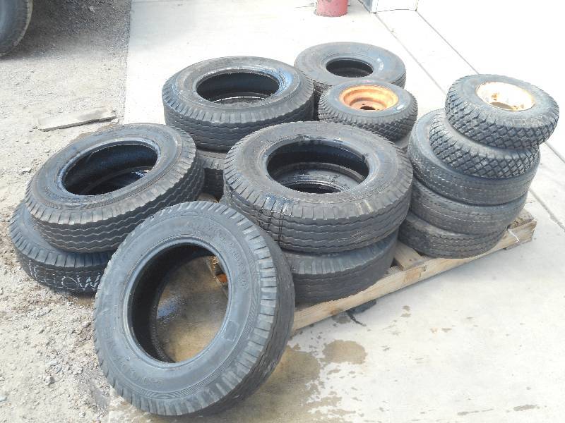 lot 10 image: Pallet Lot Of Used Wheels & Tires