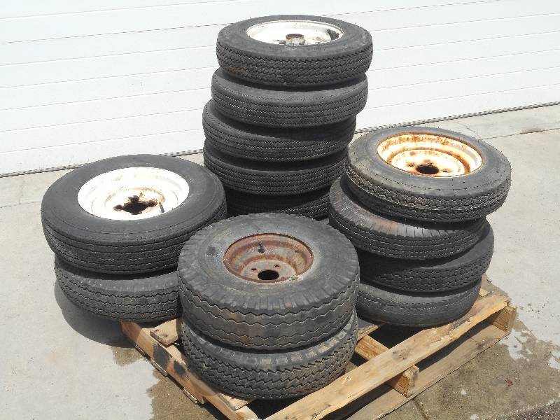 lot 11 image: Pallet Lot Of Used Wheels & Tires