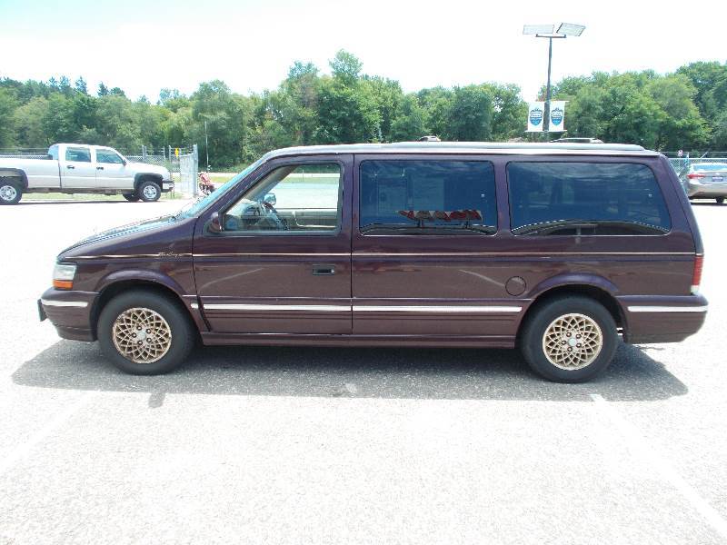 1994 chrysler minivan