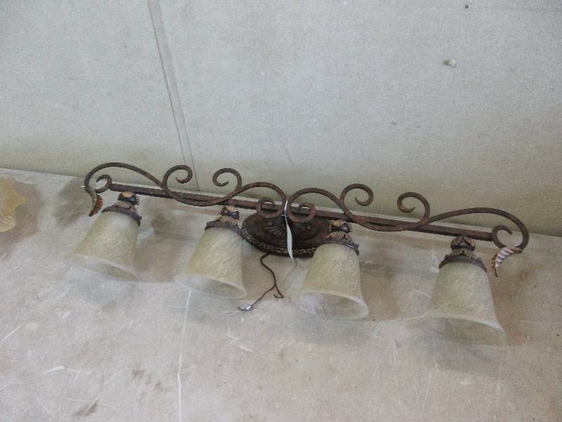 4 Light Fixture
