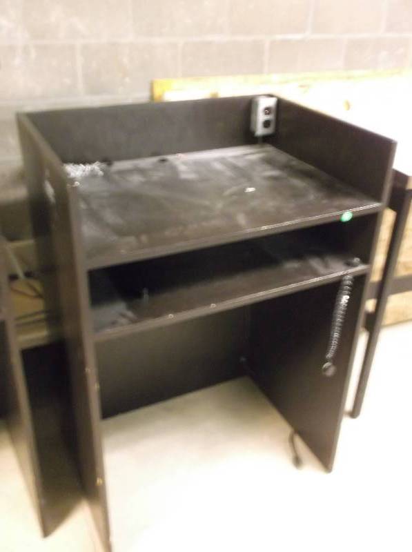 Stand
