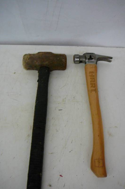 lot 9 image: Hammers Claw and Maul  2 count