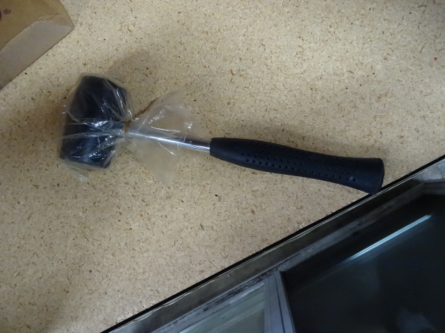 lot 30 image: Small Dead Blow Hammer New Qty 6