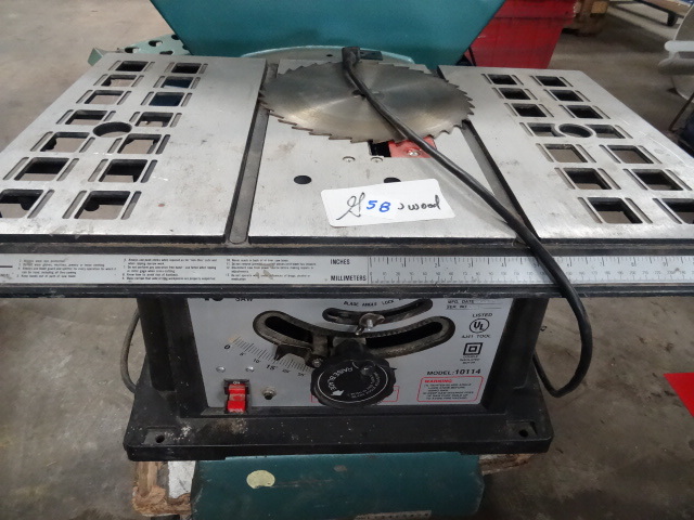 lot 58 image: Mastercraft 10 Table Saw