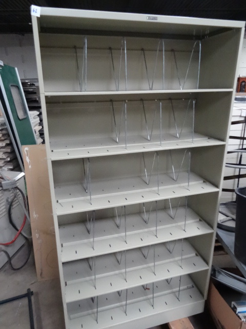 lot 62 image: Metal ShelfFile Sorting Cabinet