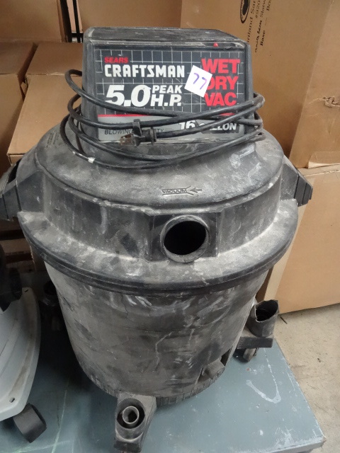 lot 77 image: Craftsman 5 Hp. 16 Gal. Wet Dry Vac.
