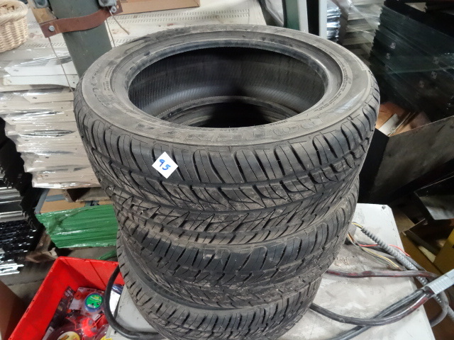 lot 95 image: P205-50R16 Tires Like New Qty 3
