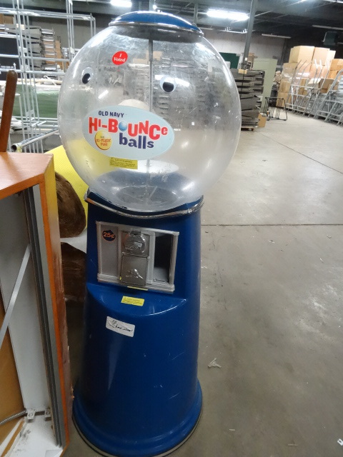 lot 98 image: Ok Manufacturing Gum Ball Machine