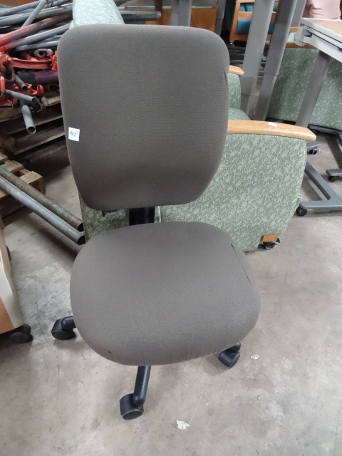 lot 147 image: Office Chair On Wheels