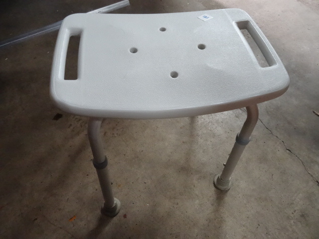lot 188 image: Adjustable Height Shower Chair