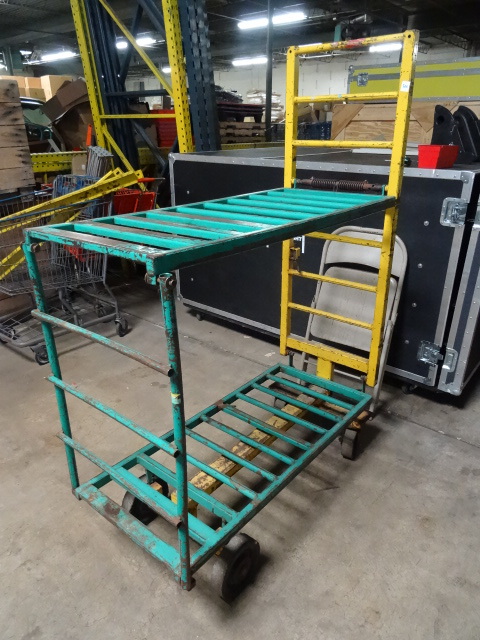lot 207 image: Grocery Warehouse Cart All Metal