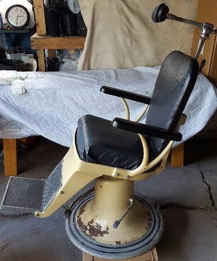 lot 29 image: 1891 Koc Ritter Stuck Dental Chair