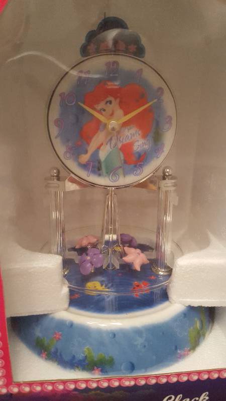 lot 56 image: Disney Princess The Little Mermaid Anniversary Clock