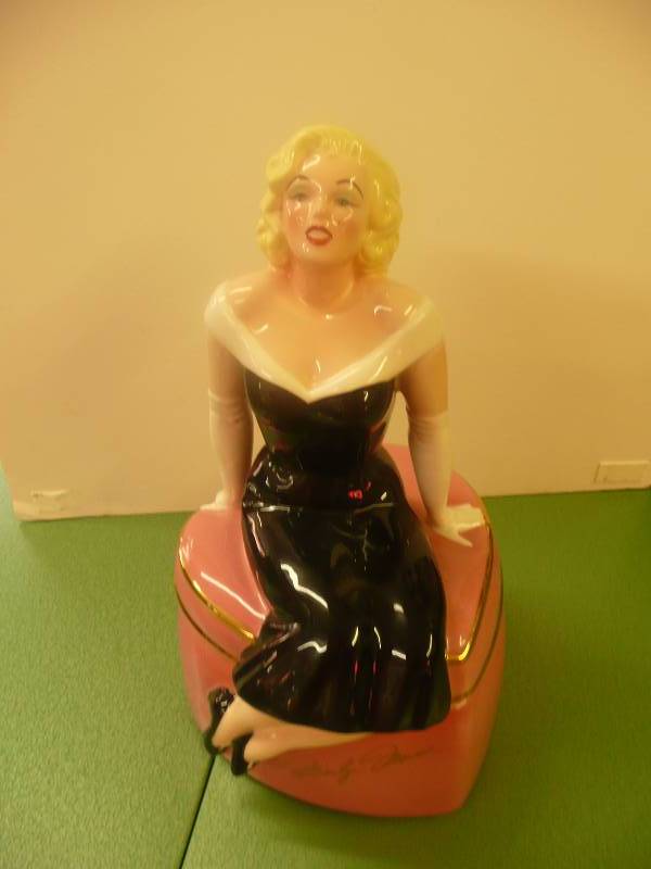 VINTAGE MARILYN MONROE JAR