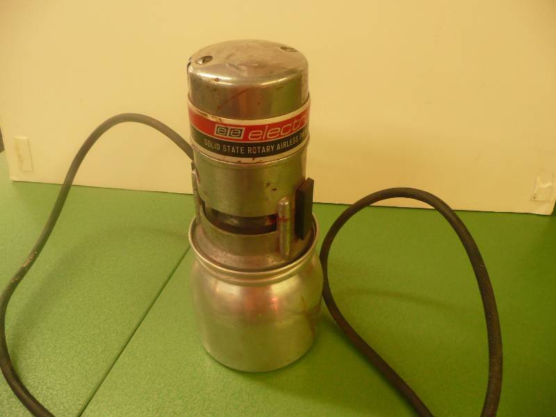VINTAGE SPRAYER - VERY GOOD CONDITION