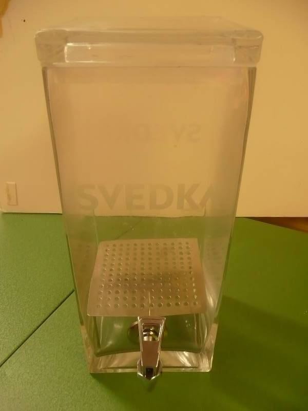 SVEDKA LIQUOR DISPENSER