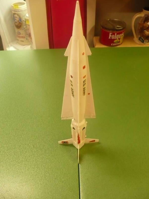 VINTAGE MODEL ROCKET
