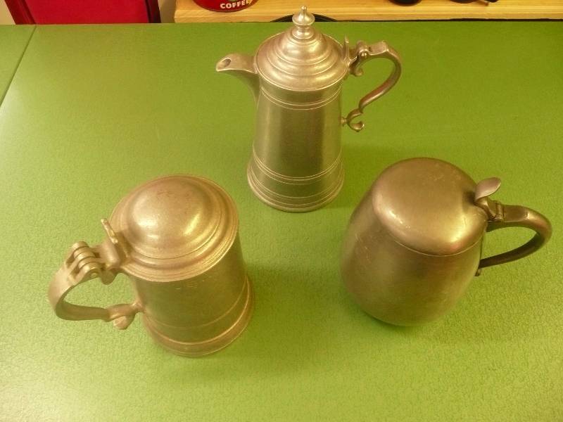 VARIOUS VINTAGE STEINS  -  VERY COOL - ENGLAND, USA