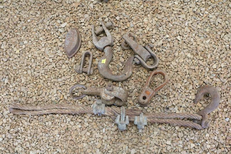 lot 34 image: Old hooks, clevis, misc