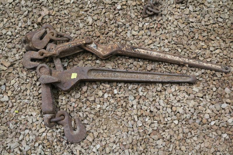 lot 57 image: Heavy duty load binders