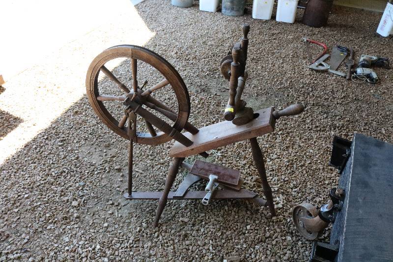 lot 89 image: Spinning Wheel