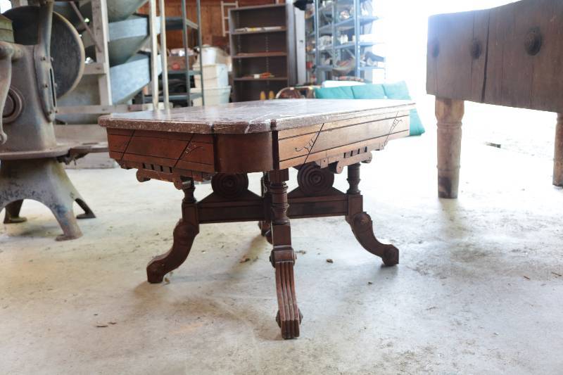 lot 95 image: Antique marble top table