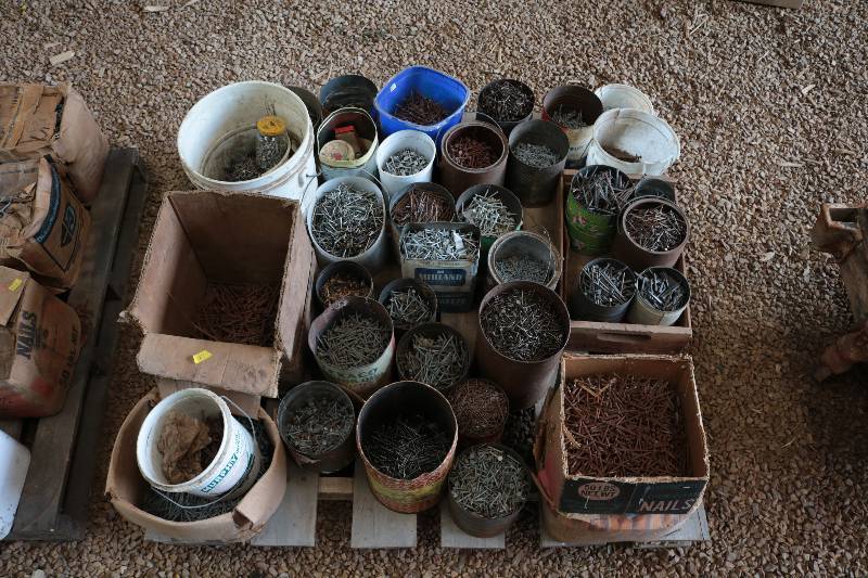 lot 127 image: 1 pallet of misc nails