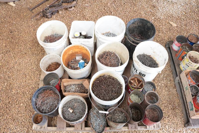 lot 131 image: Pallet of misc nails