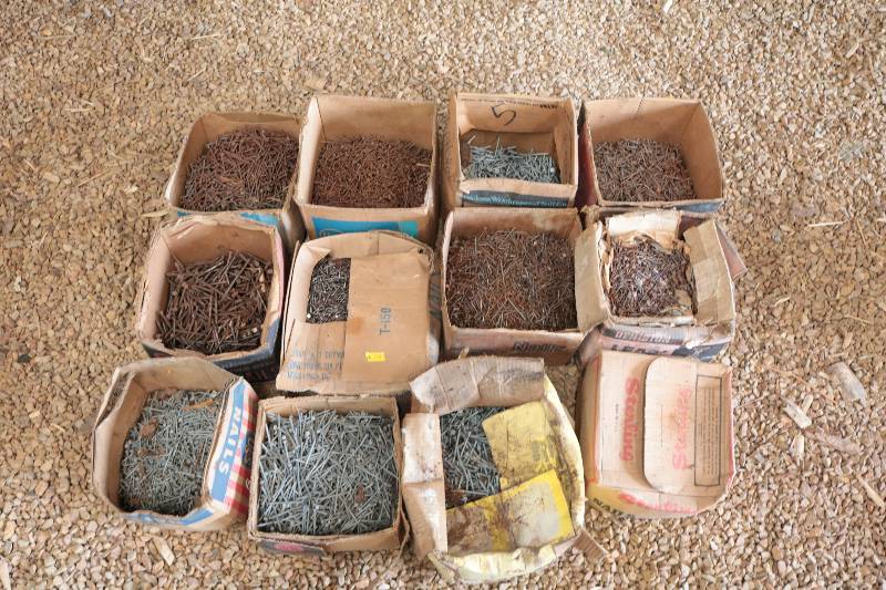lot 133 image: Pallet of misc nails